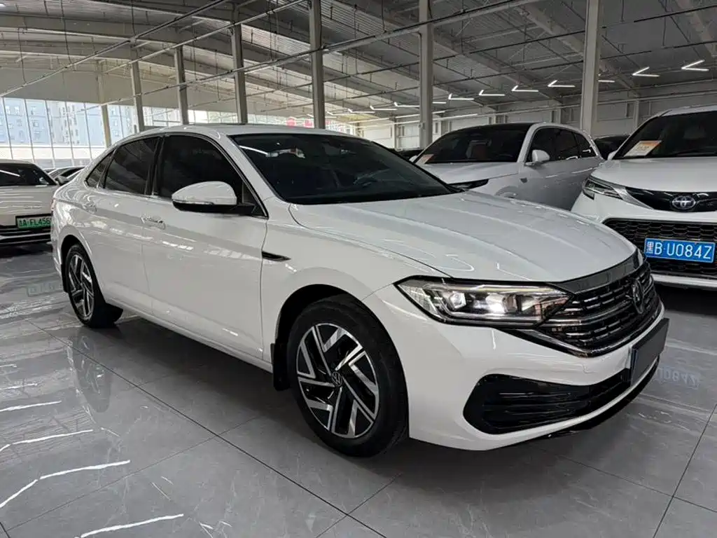 Volkswagen Sagitar — миниатюра 3