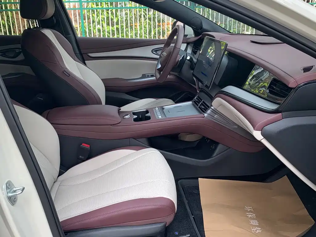 BYD Seal 07 DM-i — миниатюра 15