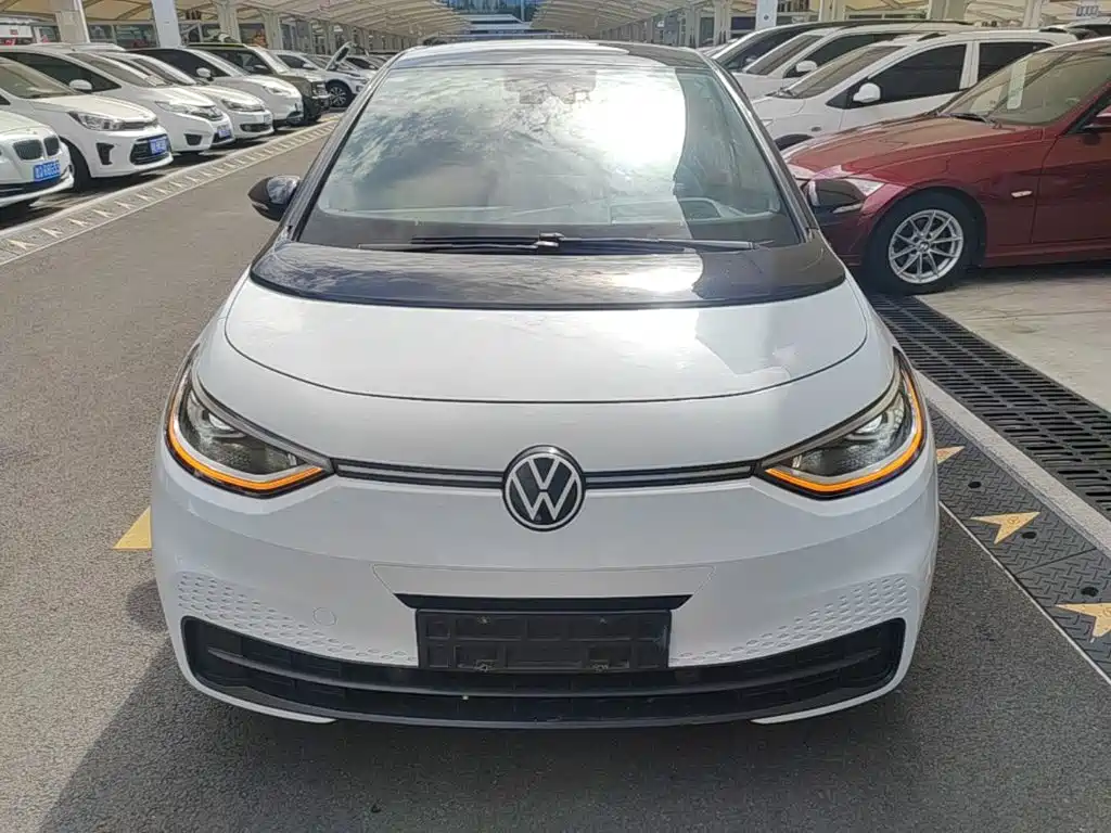 Volkswagen ID.3 — миниатюра 3