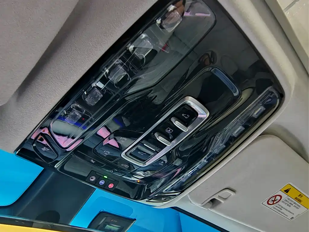 BUICK GL8 NEW ENERGY