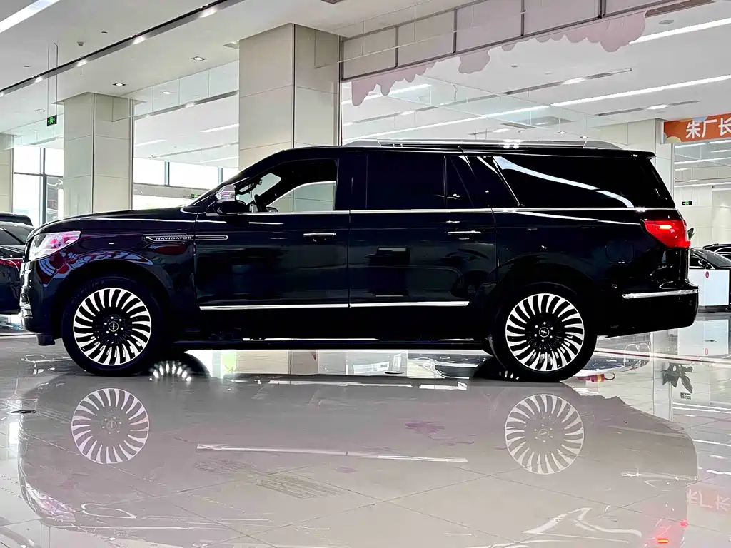 Lincoln Navigator 2022 3.5T