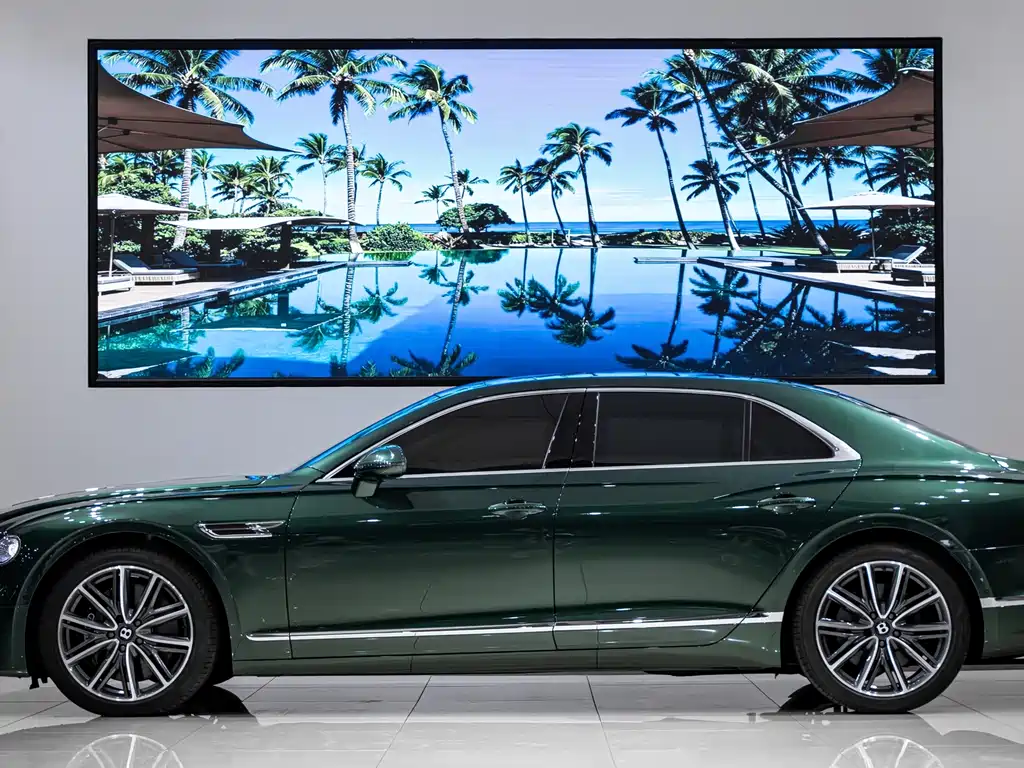 Bentley Flying Spur — миниатюра 4