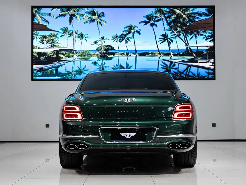 Bentley Flying Spur — миниатюра 8