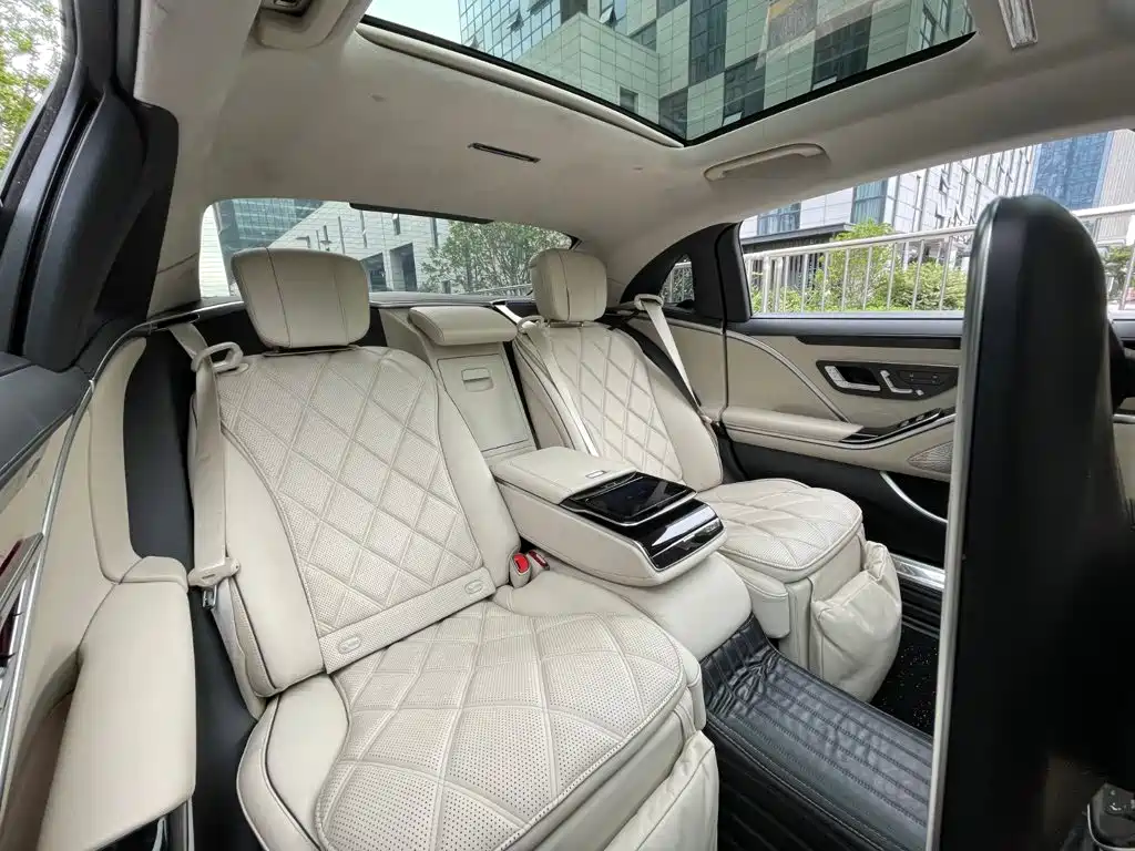Mercedes-Benz S-Class — миниатюра 21