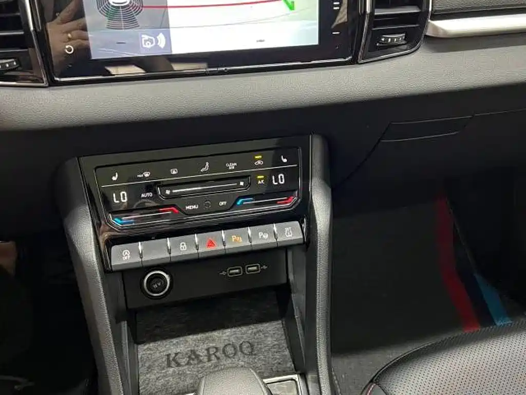 Skoda Karoq — миниатюра 12