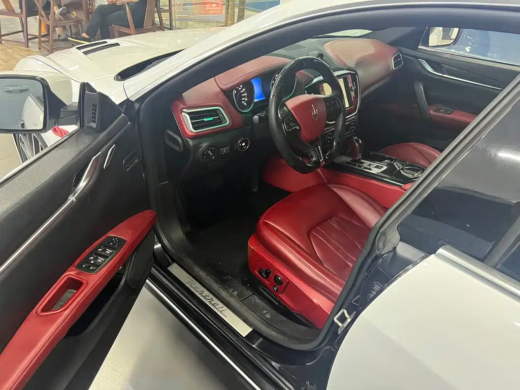Maserati Ghibli 2014 3.0T Standard