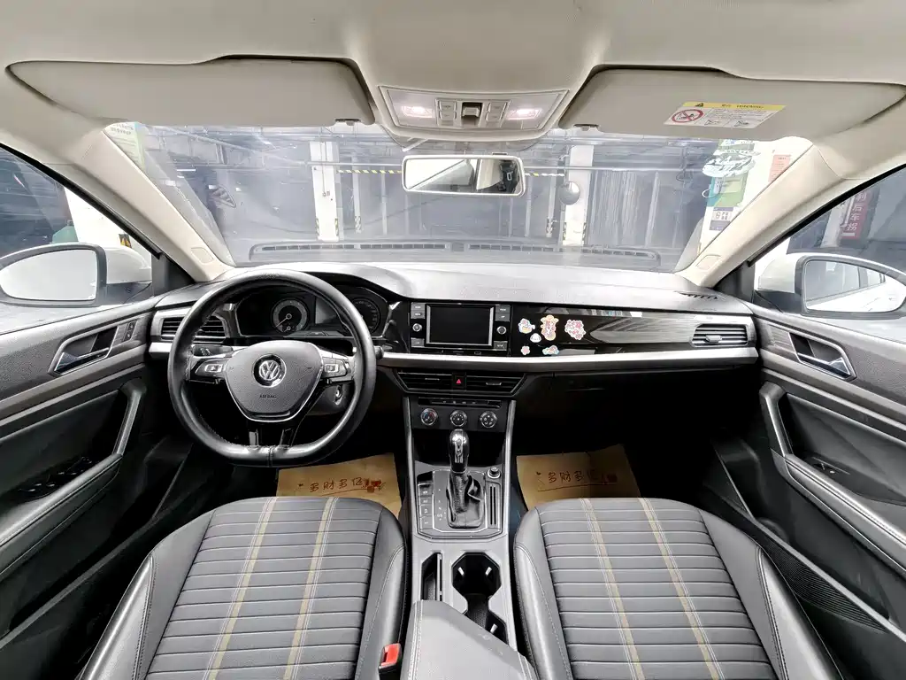 Volkswagen Lavida — миниатюра 12