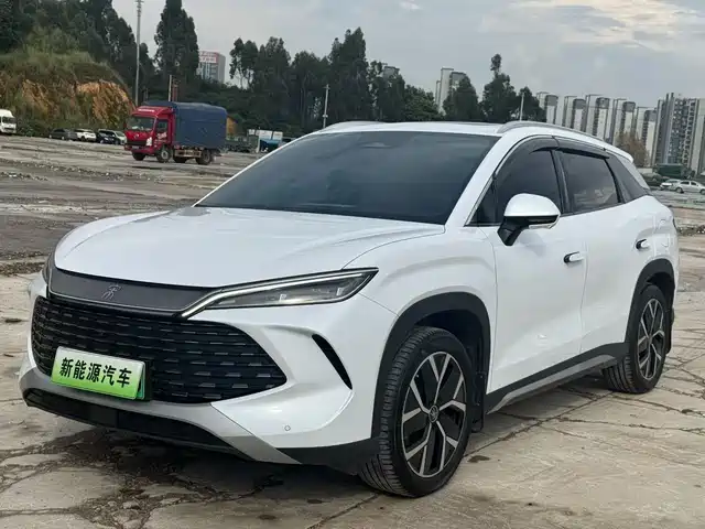 BYD Song L