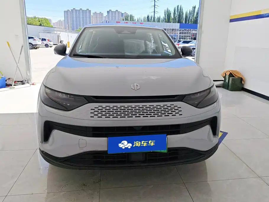 Leapmotor Leapmotor C11 — миниатюра 2