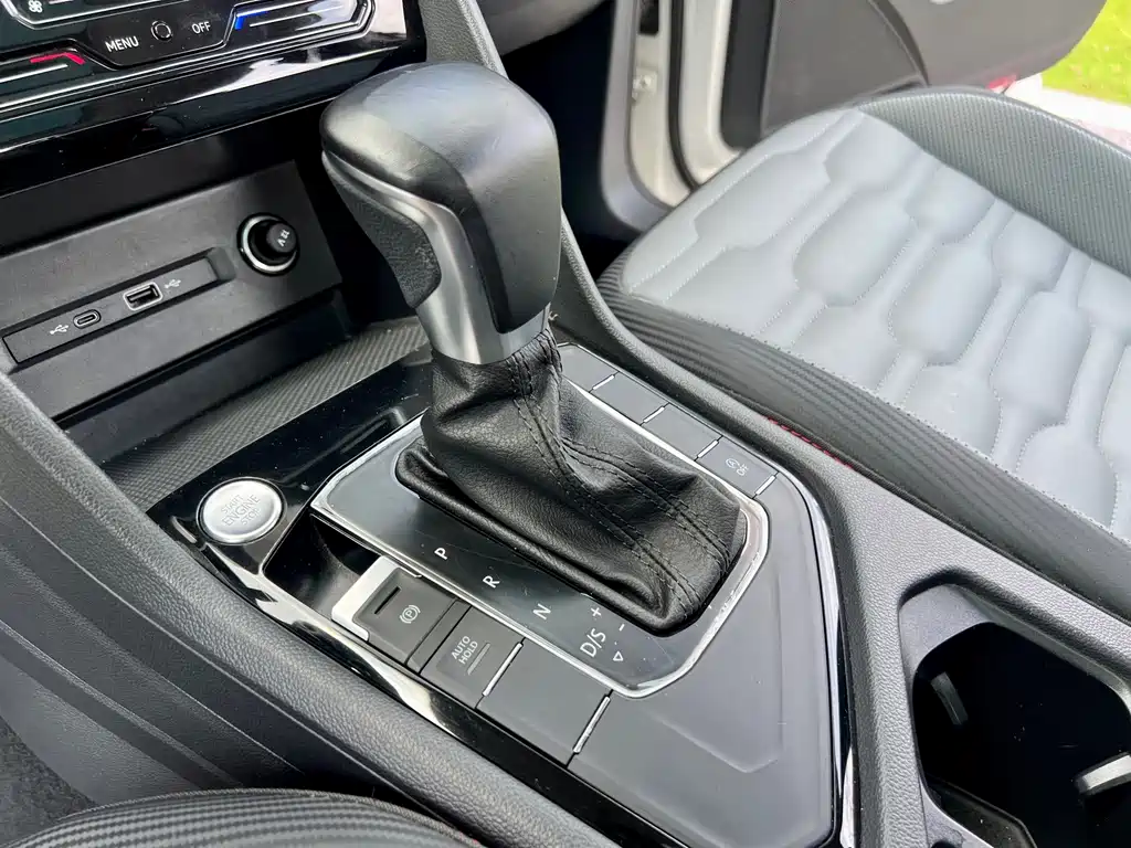 Volkswagen Tiguan X — миниатюра 17