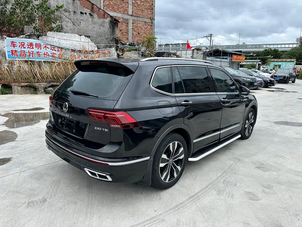 Volkswagen Tiguan L — миниатюра 5