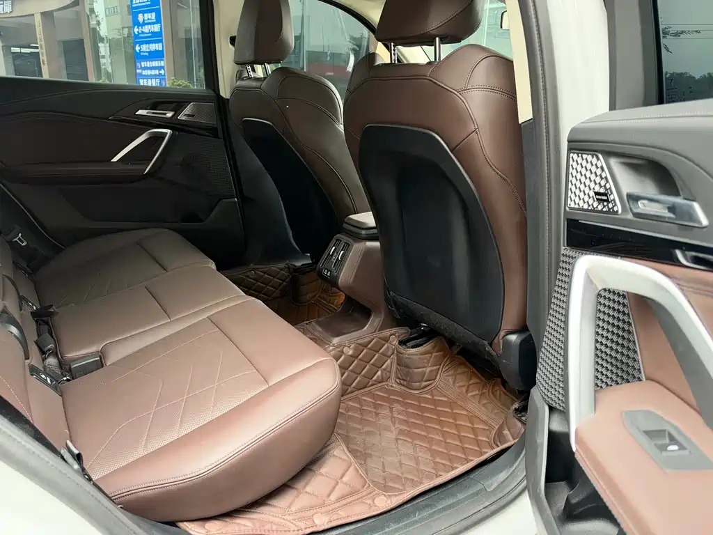 BMW X1 — миниатюра 12