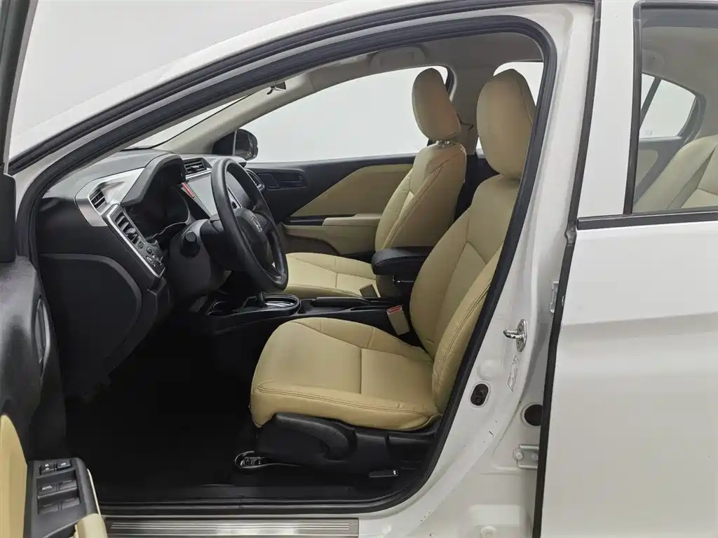 Honda City 2015 1.5L CVT Comfort