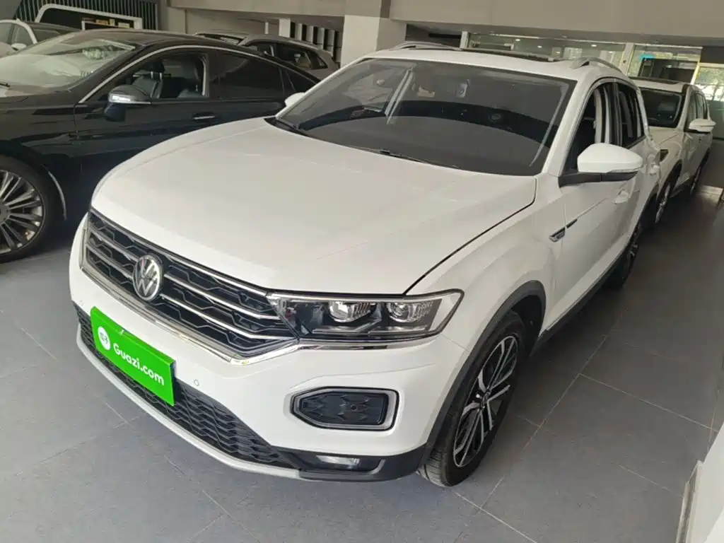Volkswagen T-Roc — миниатюра 2