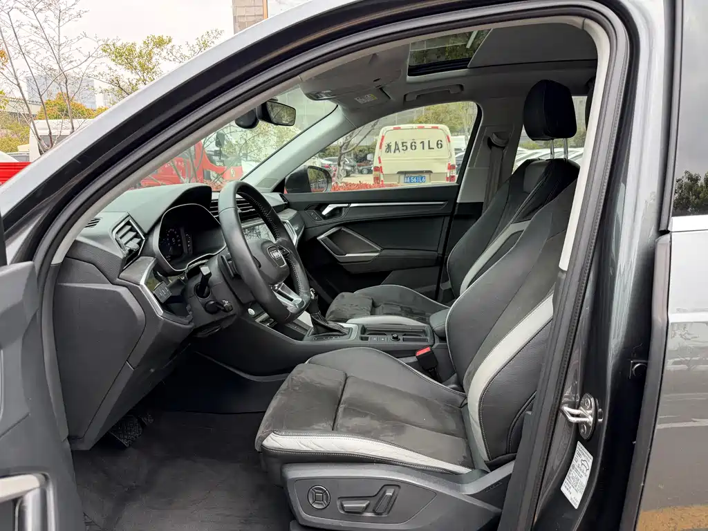 Audi Q3 2020 40 TFSI Fashion