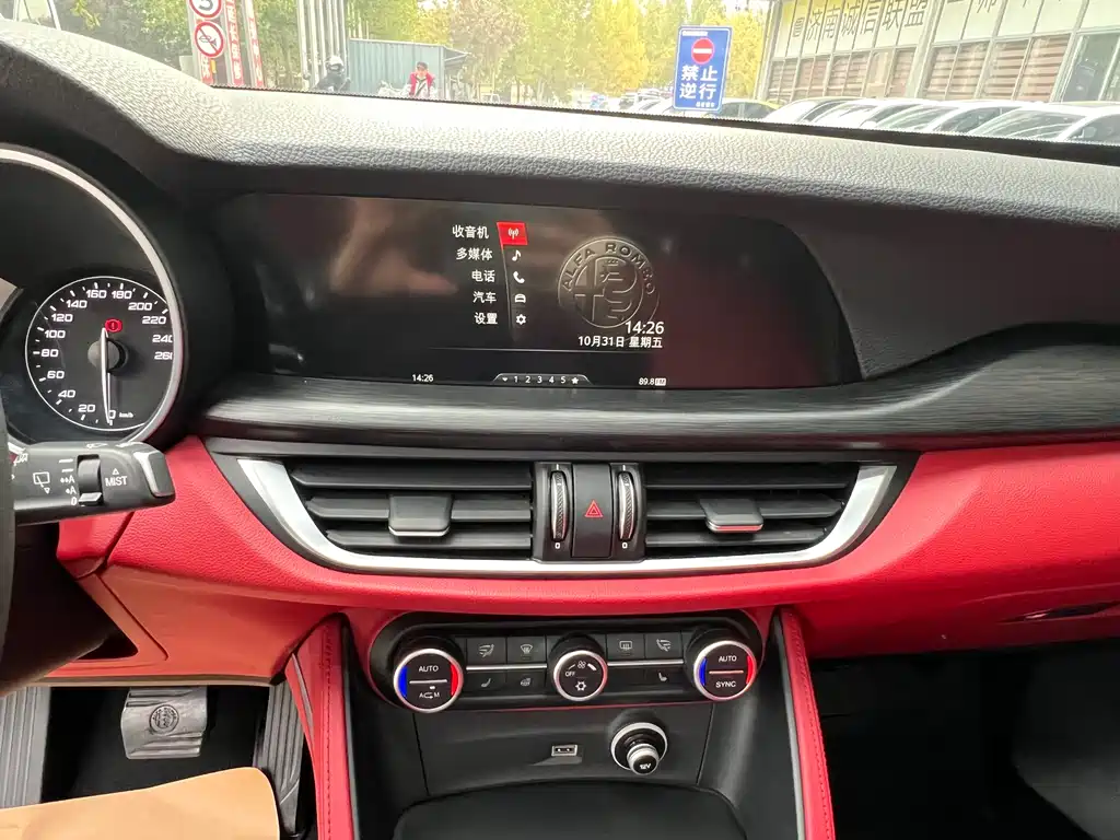 ALFA ROMEO STELVIO
