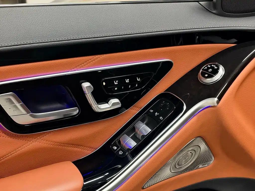 Mercedes-Benz S-Class — миниатюра 29