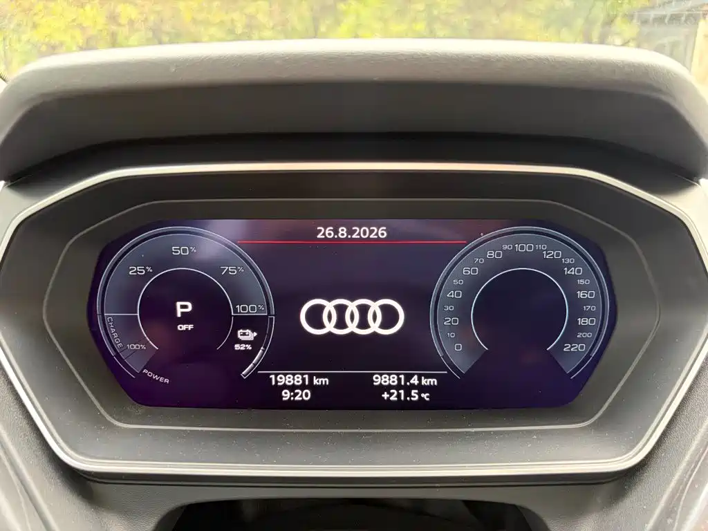 Audi Q4 e-tron — миниатюра 16