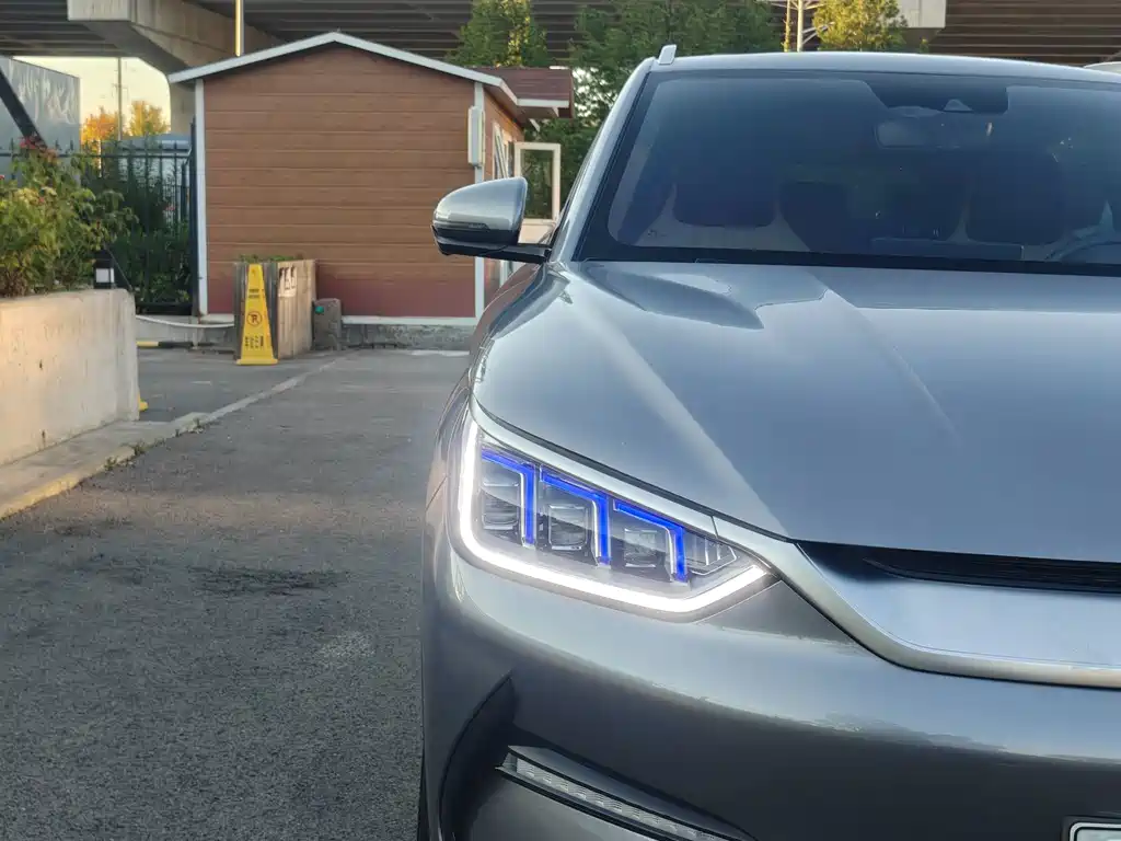 BYD PLUS New Energy — миниатюра 3
