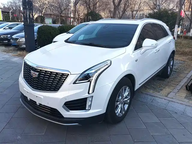 CADILLAC XT5