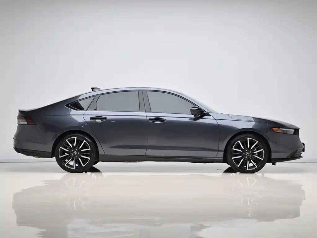 Honda Accord — миниатюра 8
