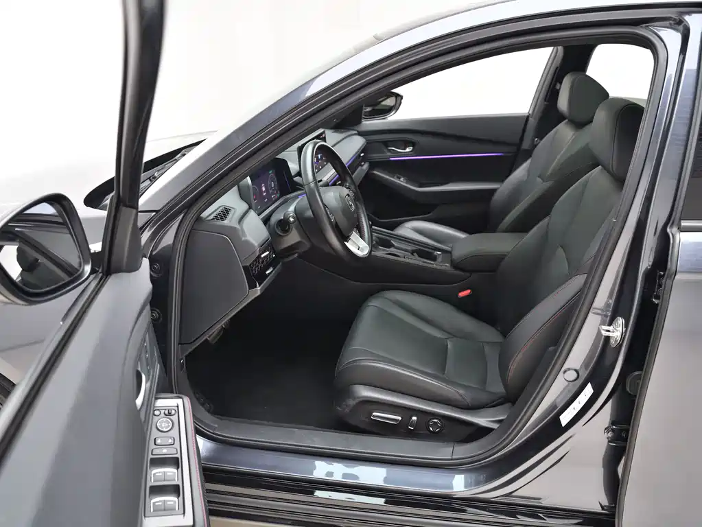 Honda Accord — миниатюра 11