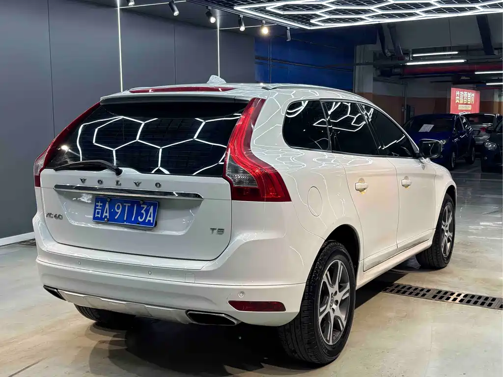 Volvo XC60 2014 T5