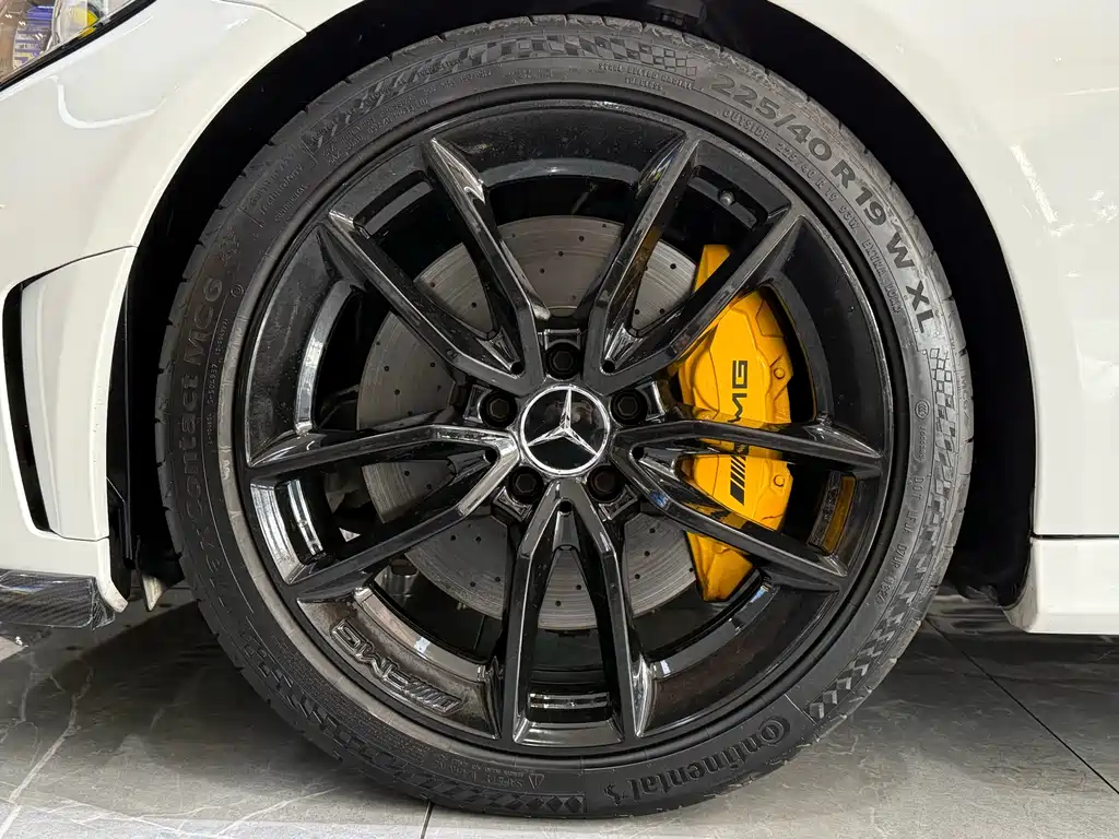 MERCEDES-BENZ C CLASS AMG