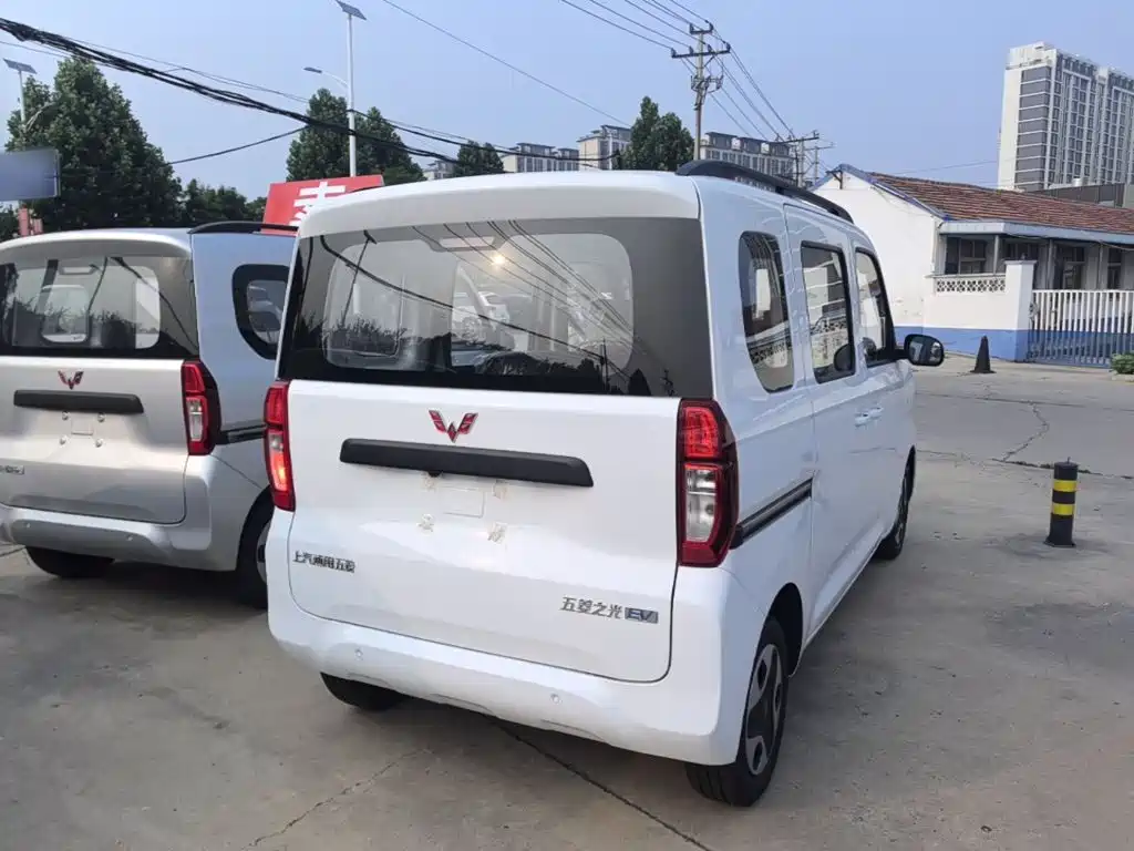 Wuling Sunshine EV 2025 305km