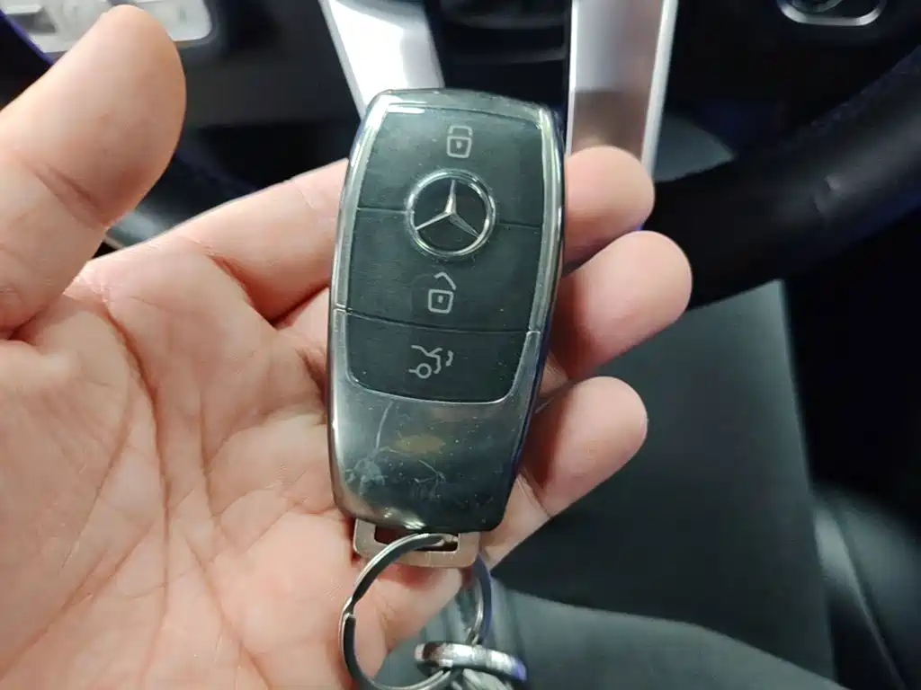 Mercedes-Benz GLE New Energy — миниатюра 9
