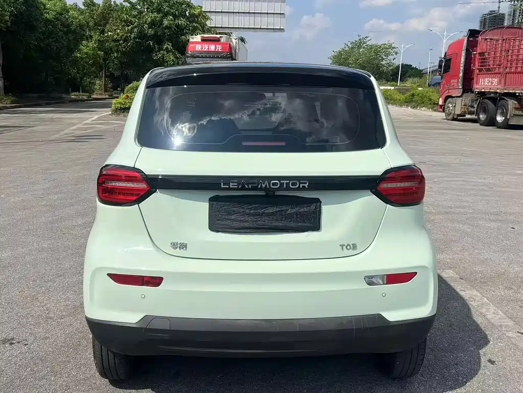 Leapmotor Leapmotor T03 — миниатюра 6