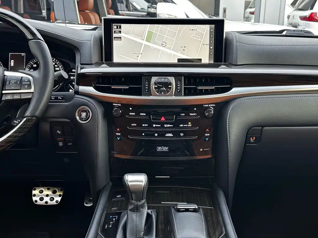 Lexus LX — фотографии объявления, Фото 14