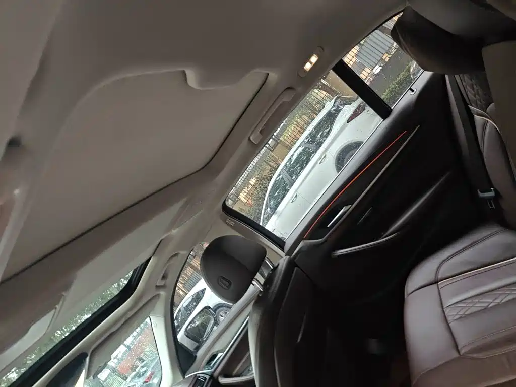 BMW 5 Series New Energy — миниатюра 19
