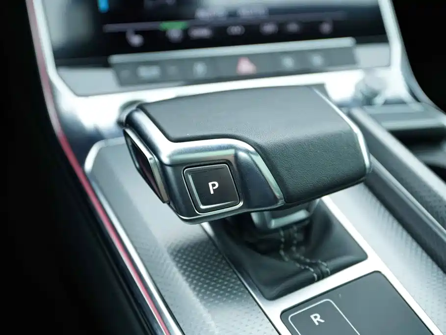 Audi A6L — миниатюра 8