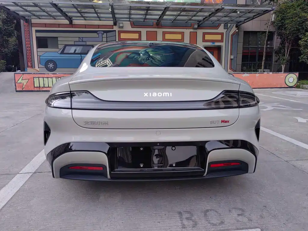 XIAOMI CAR XIAOMI SU7