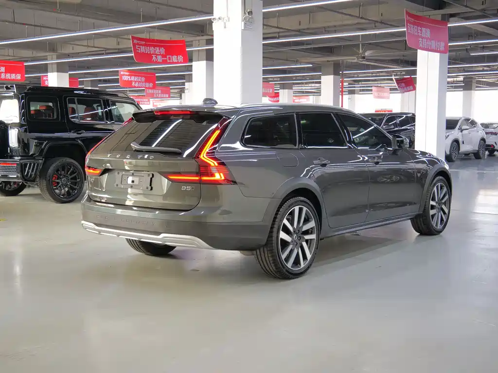 Volvo V90 — миниатюра 7