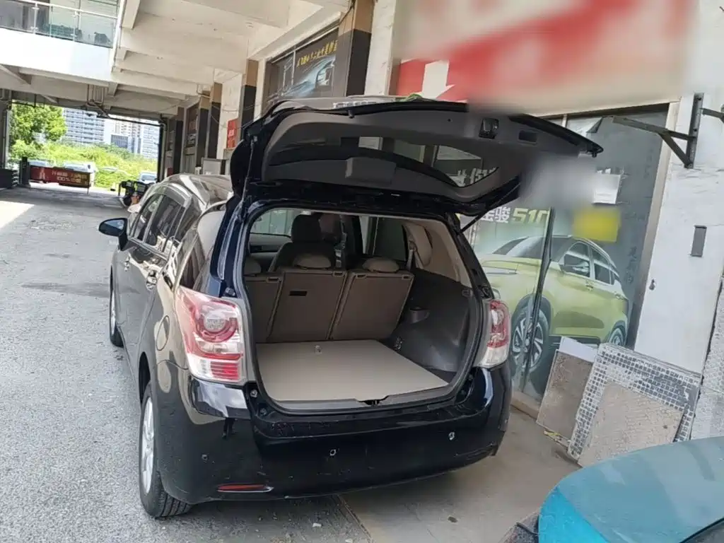 Toyota Verso — миниатюра 19