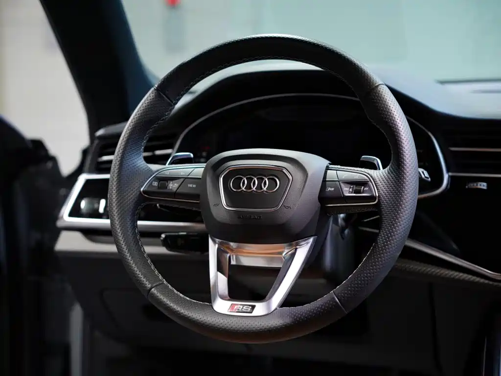 Audi RS Q8 — миниатюра 36