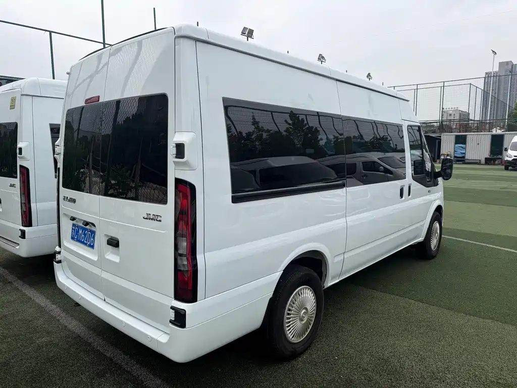 JMC JMC Fushun — миниатюра 7