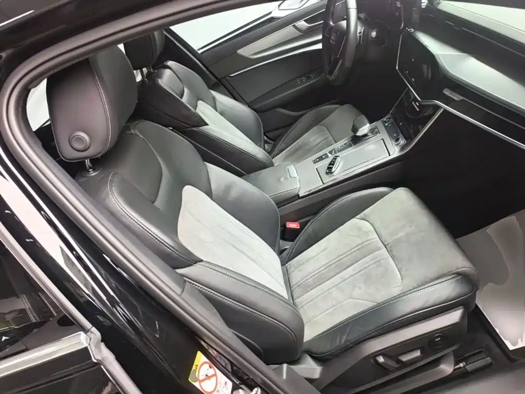 Audi A6L 2022 — фото 24