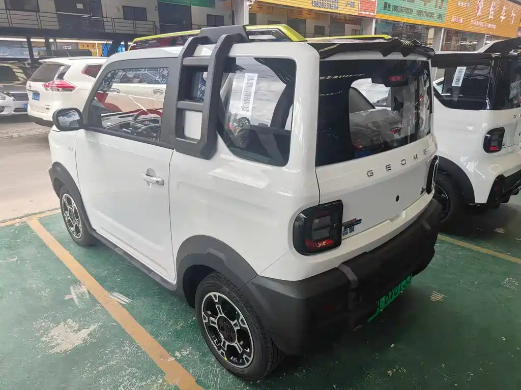GEELY GALAXY PANDA