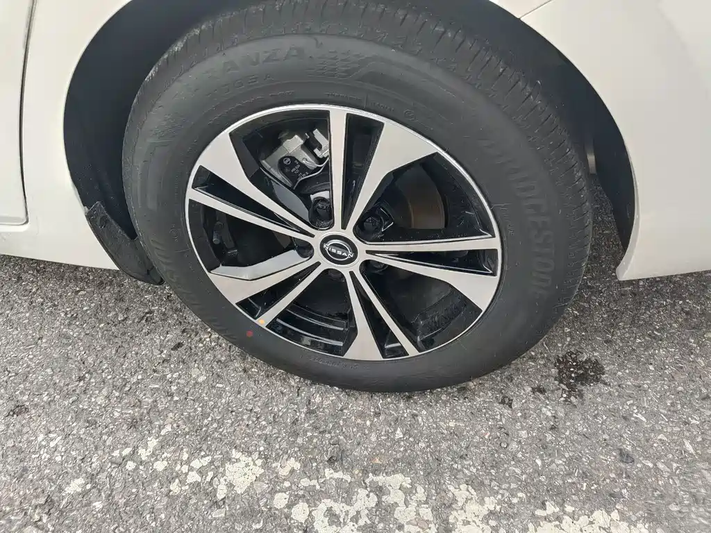 Nissan Sylphy — миниатюра 7