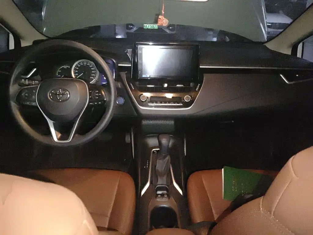Toyota Corolla — миниатюра 5