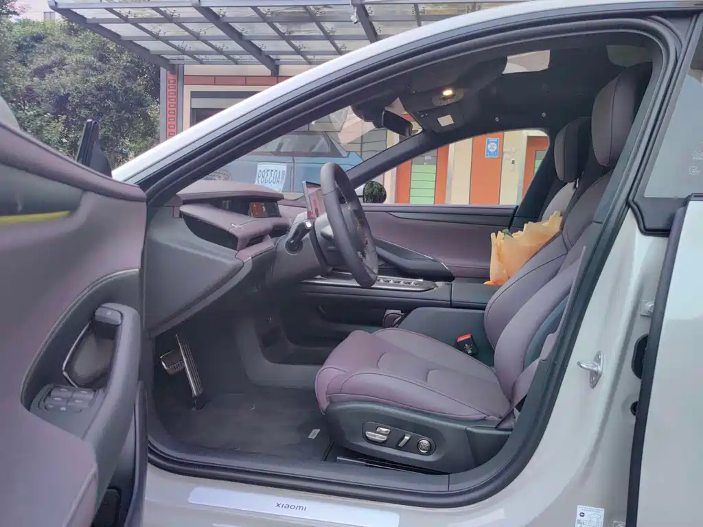 XIAOMI CAR XIAOMI SU7