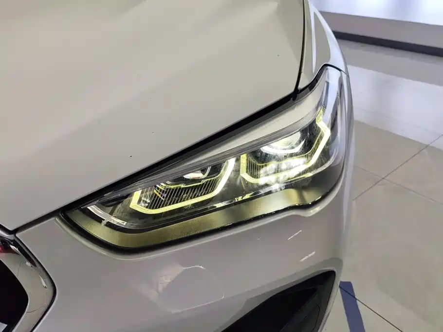 BMW X1 — миниатюра 5