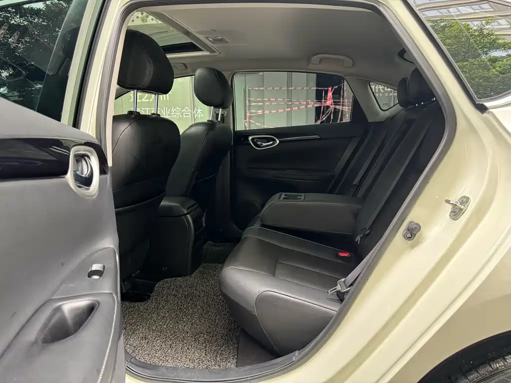 Nissan Sylphy 2019 1.6XV CVT Premium VI
