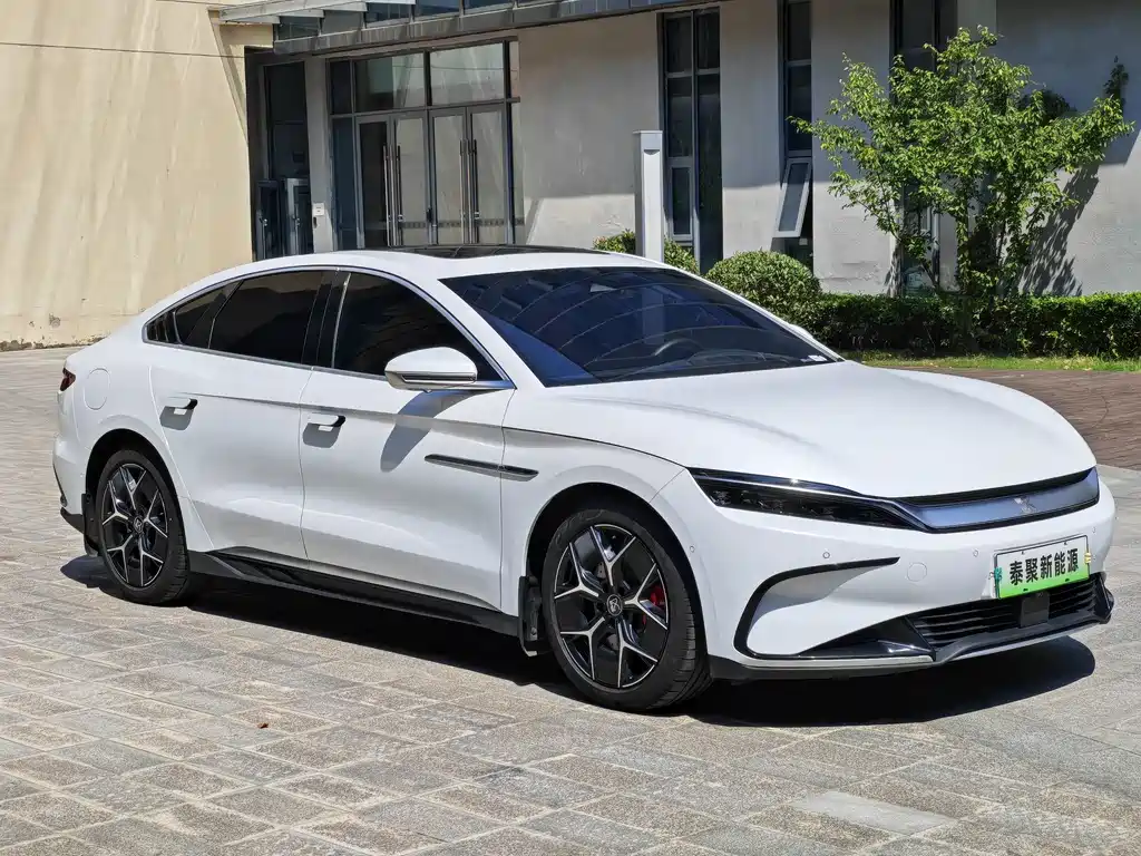 BYD Han — миниатюра 2