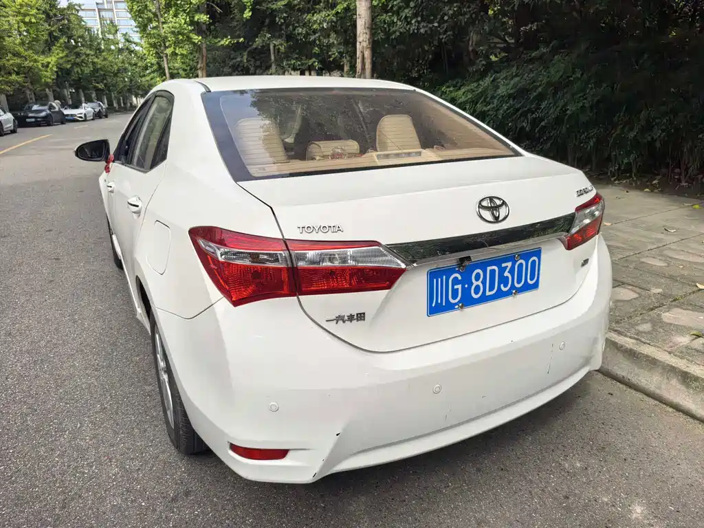 Toyota Corolla — миниатюра 9