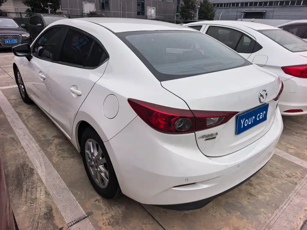 Mazda 3 Axela — миниатюра 4