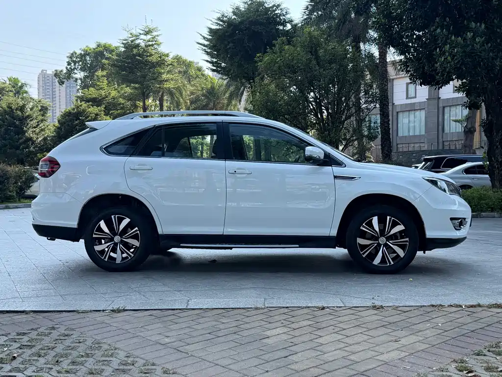 BYD S7 — миниатюра 13